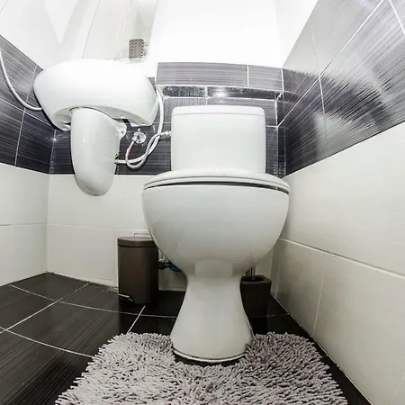 Apartment Main Pedestrian Street, City Centre *
